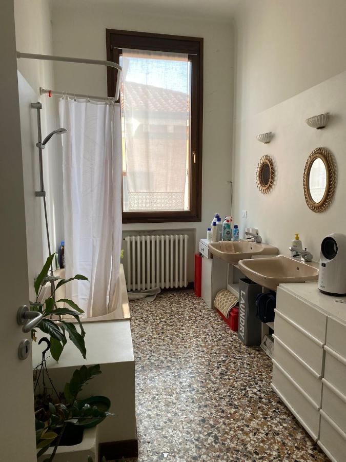 Appartamento Al Centro Di Venezia 6 Posti Letto Εξωτερικό φωτογραφία