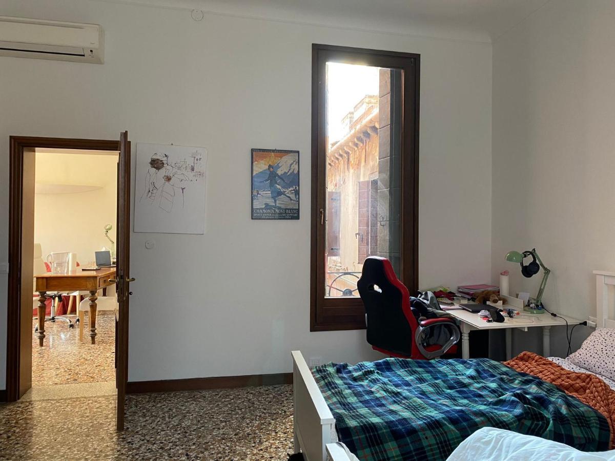 Appartamento Al Centro Di Venezia 6 Posti Letto Εξωτερικό φωτογραφία